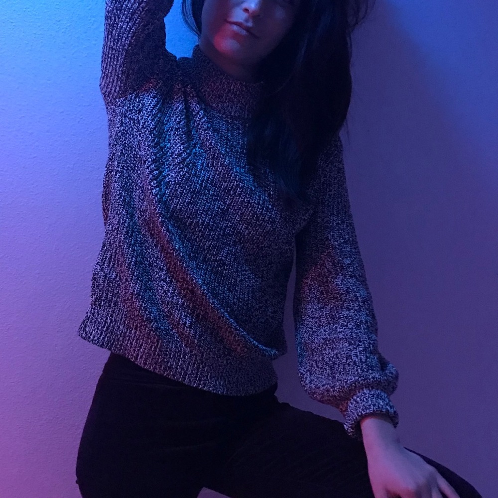 💔SOLD💔 Balloon Sleeves Knitted Sweater